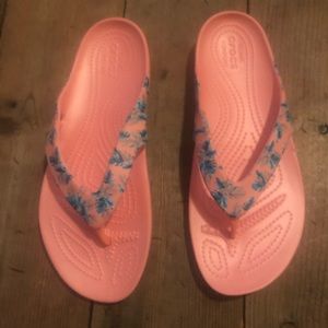 NWOT Croc sandals